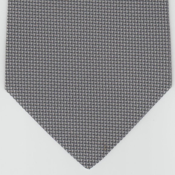 GEOFFREY BEENE - 100% SILK NECKTIE - BLACK & GRAY & BLUE TEXTURED ACCENTS - Picture 1 of 3